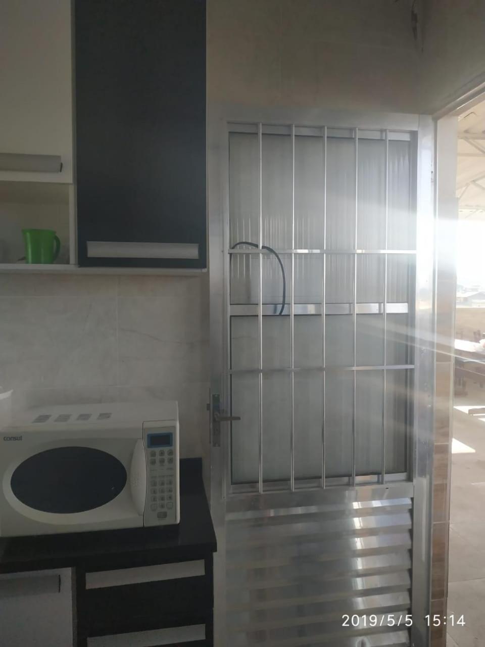 Hostel Aeroporto Гуарульюс Экстерьер фото
